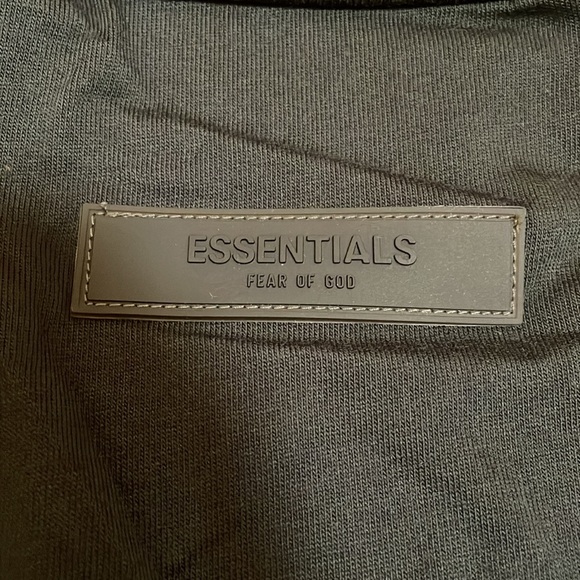 Fear of God Essentials Shirt Black Size XL (Brand New) - Picture 10 of 14